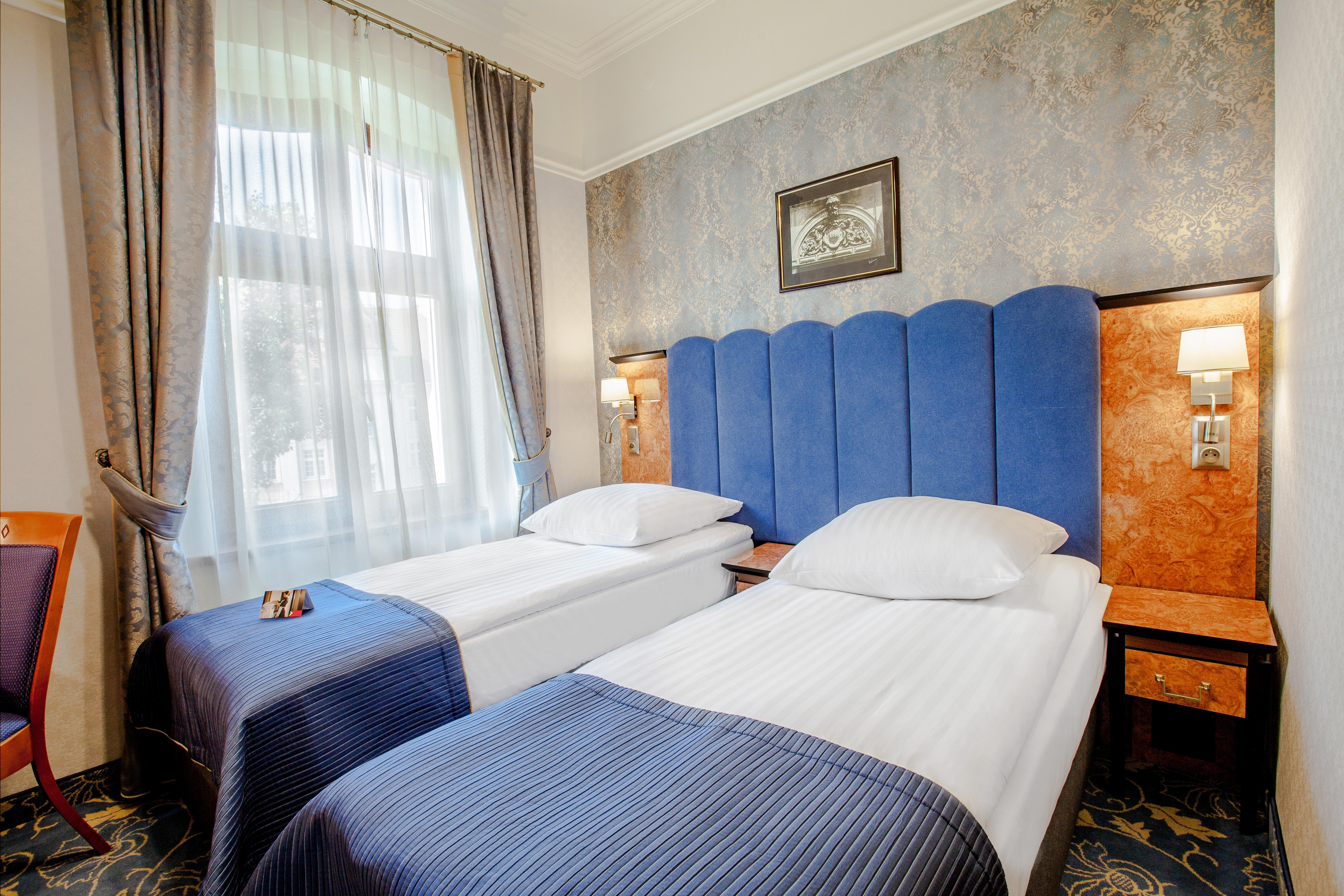Hotel Diament Plaza גליביצ'ה מראה חיצוני תמונה