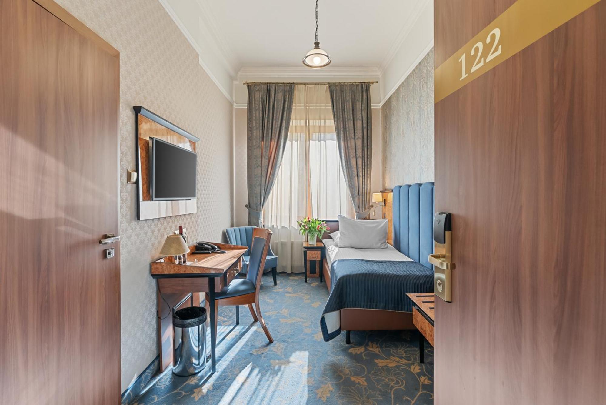 Hotel Diament Plaza גליביצ'ה מראה חיצוני תמונה