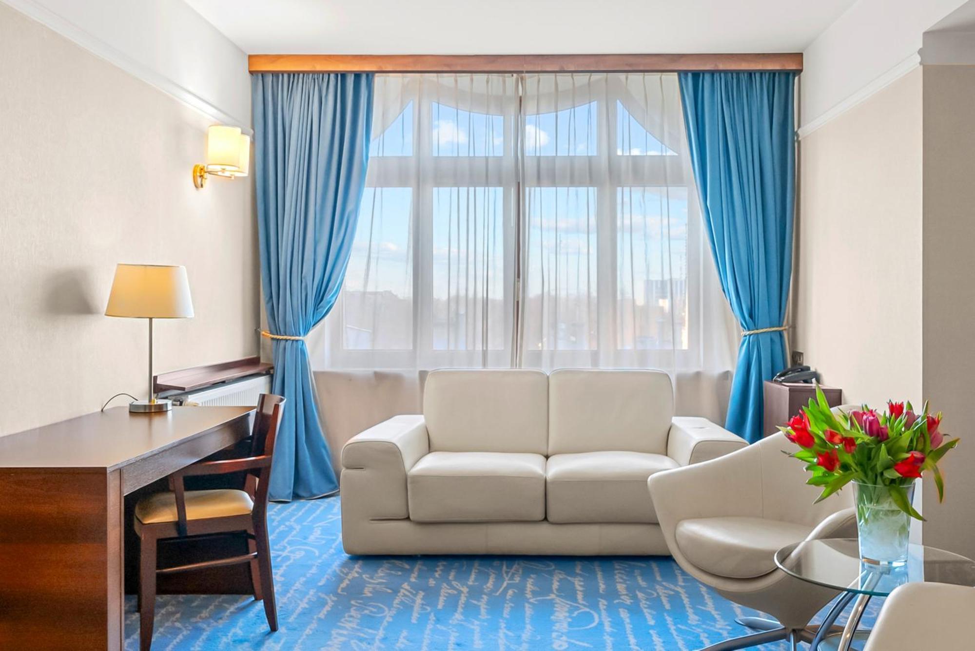 Hotel Diament Plaza גליביצ'ה מראה חיצוני תמונה