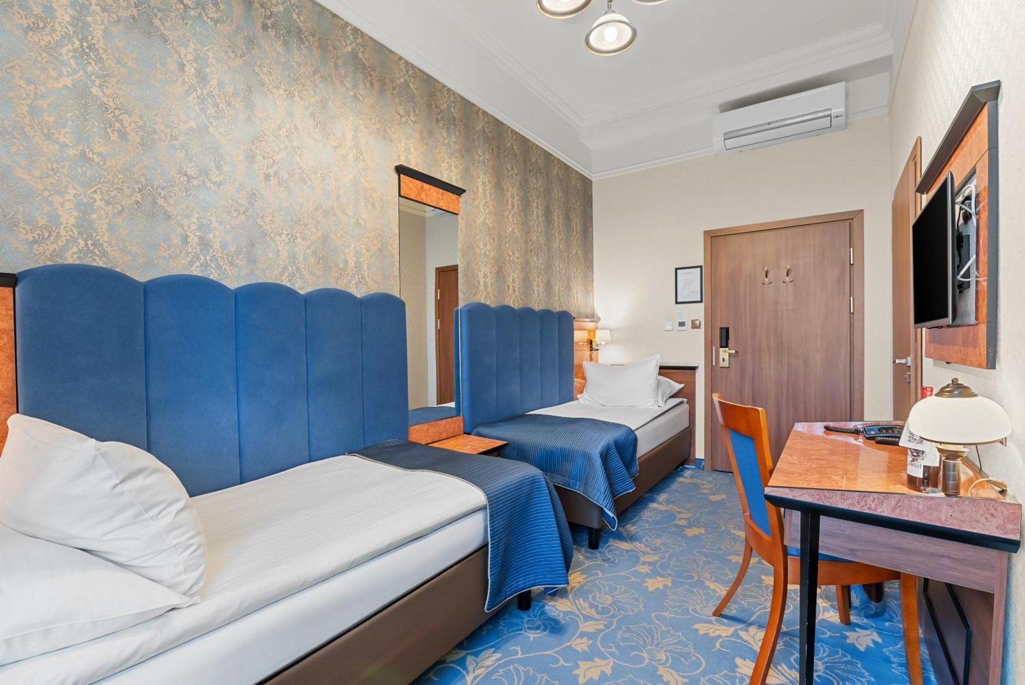 Hotel Diament Plaza גליביצ'ה מראה חיצוני תמונה