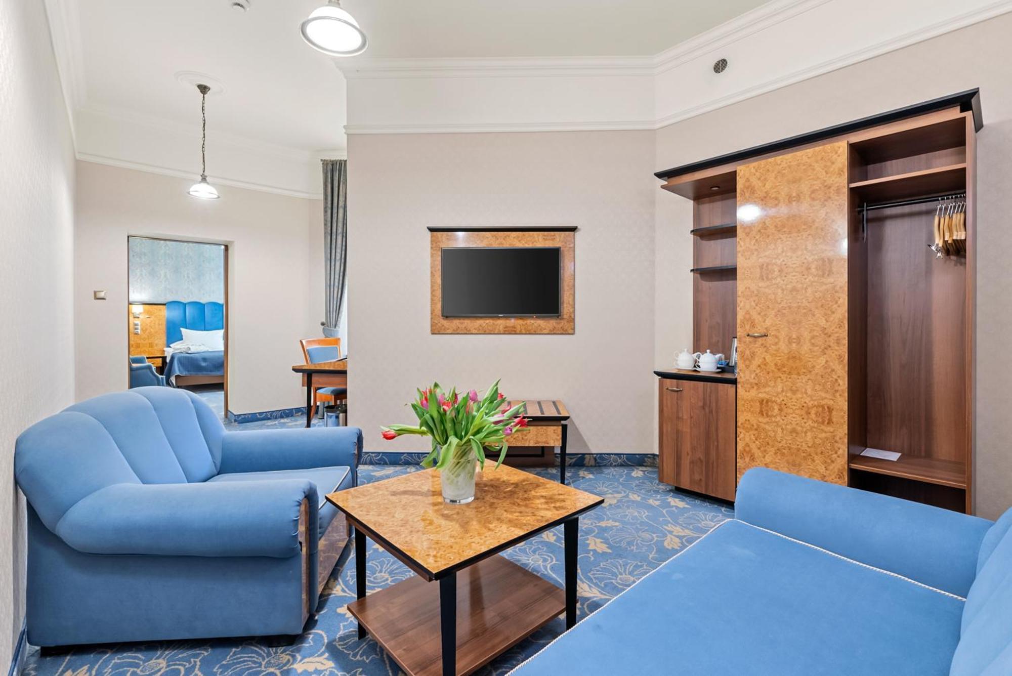 Hotel Diament Plaza גליביצ'ה מראה חיצוני תמונה