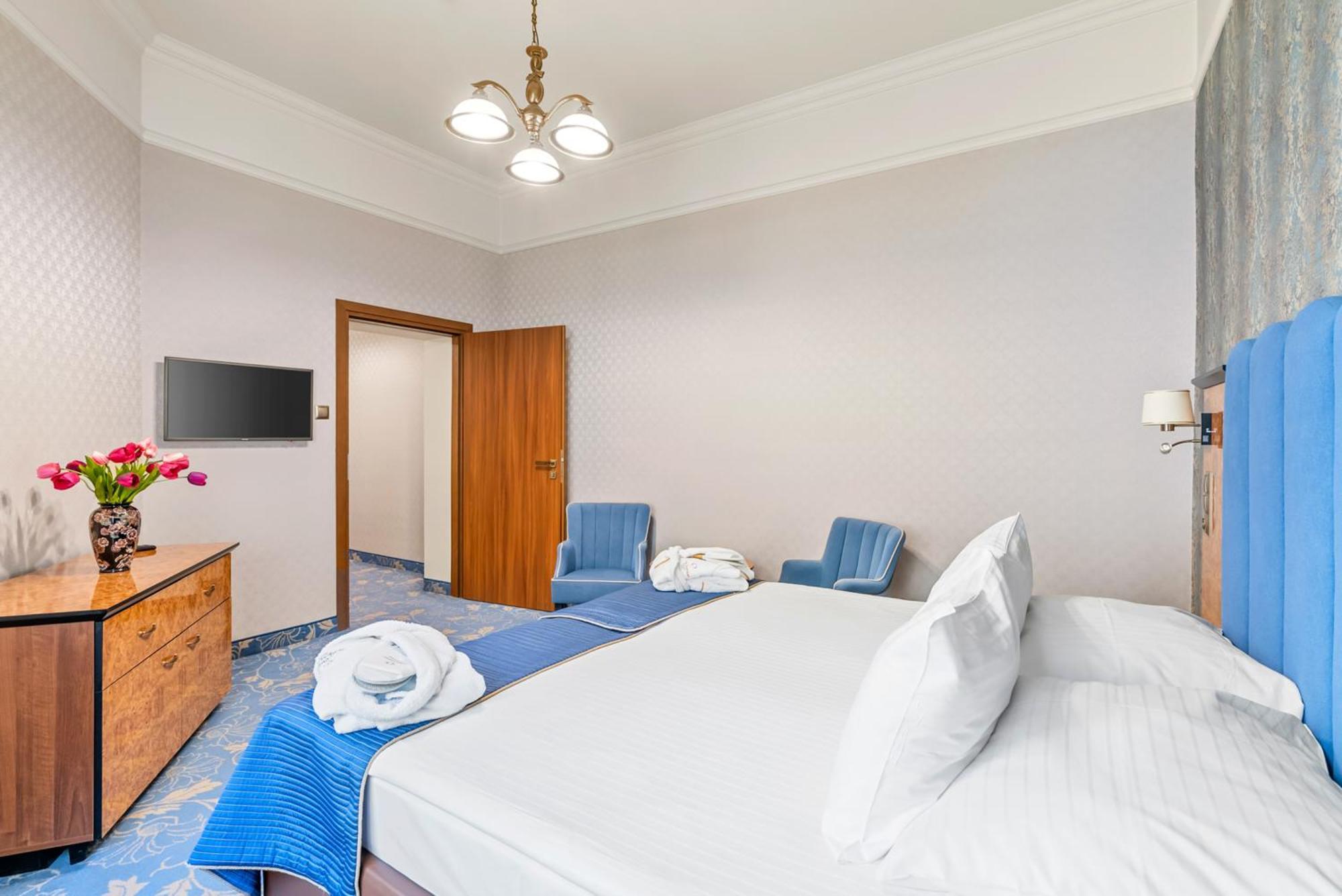Hotel Diament Plaza גליביצ'ה מראה חיצוני תמונה