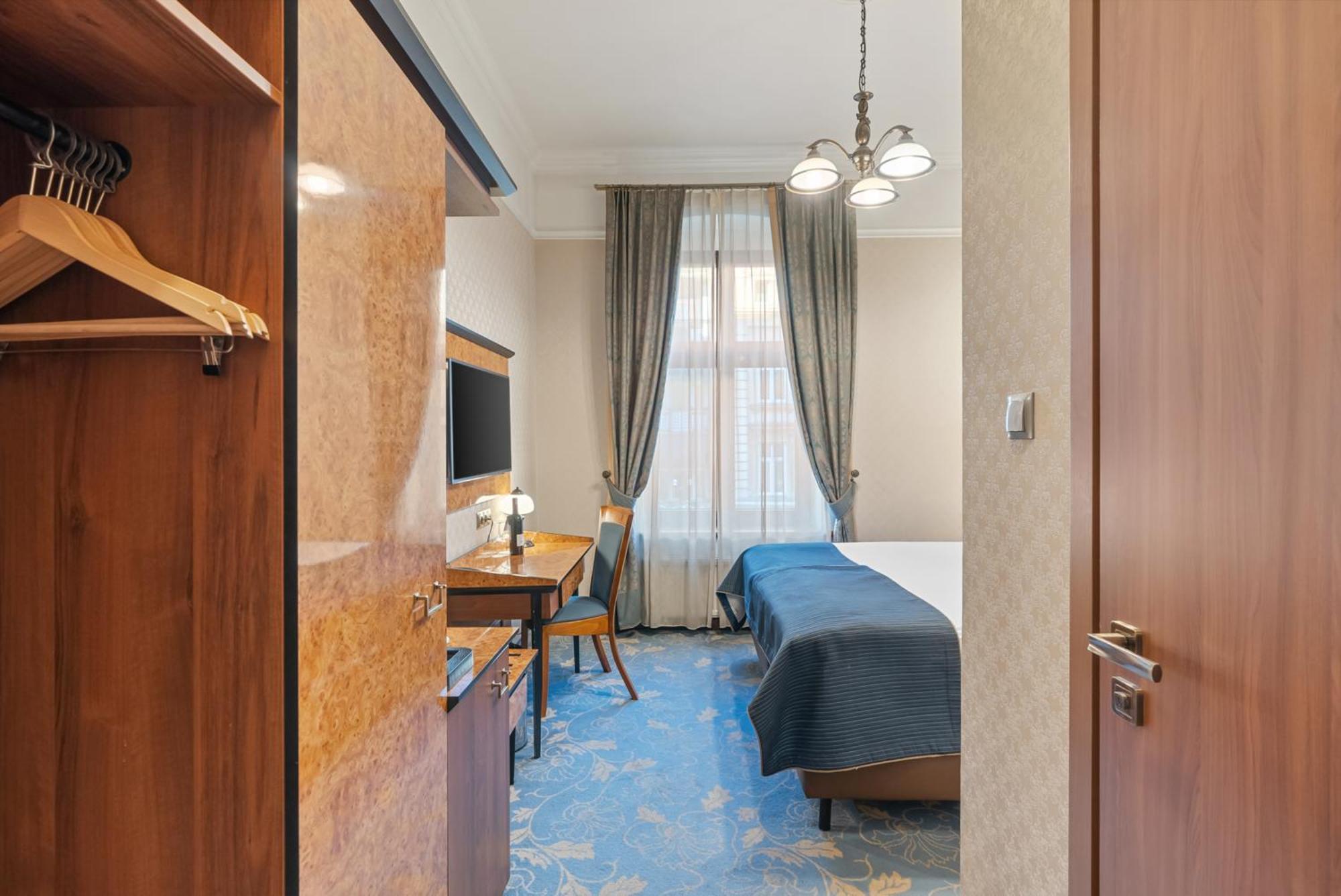 Hotel Diament Plaza גליביצ'ה מראה חיצוני תמונה
