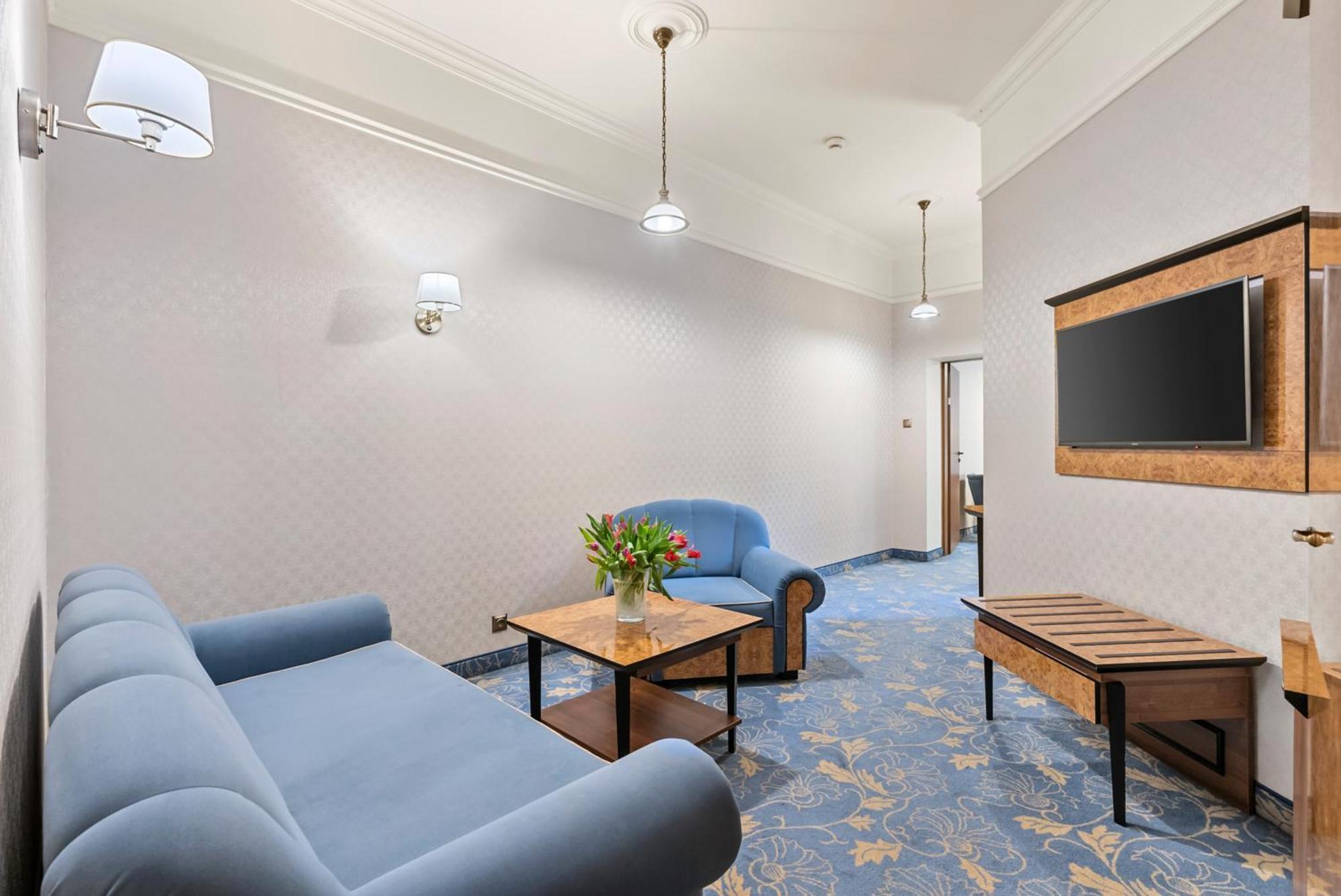 Hotel Diament Plaza גליביצ'ה מראה חיצוני תמונה