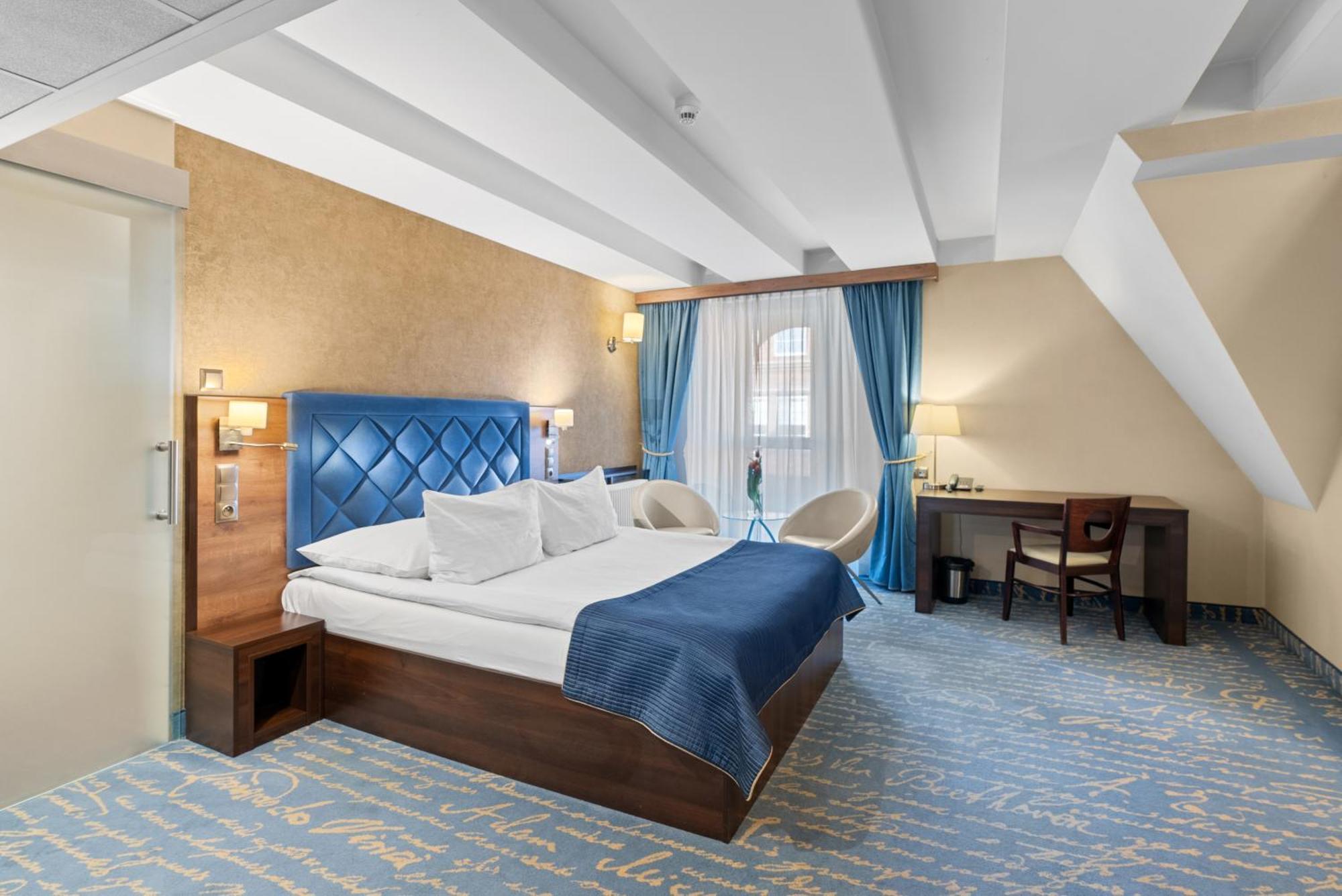Hotel Diament Plaza גליביצ'ה מראה חיצוני תמונה